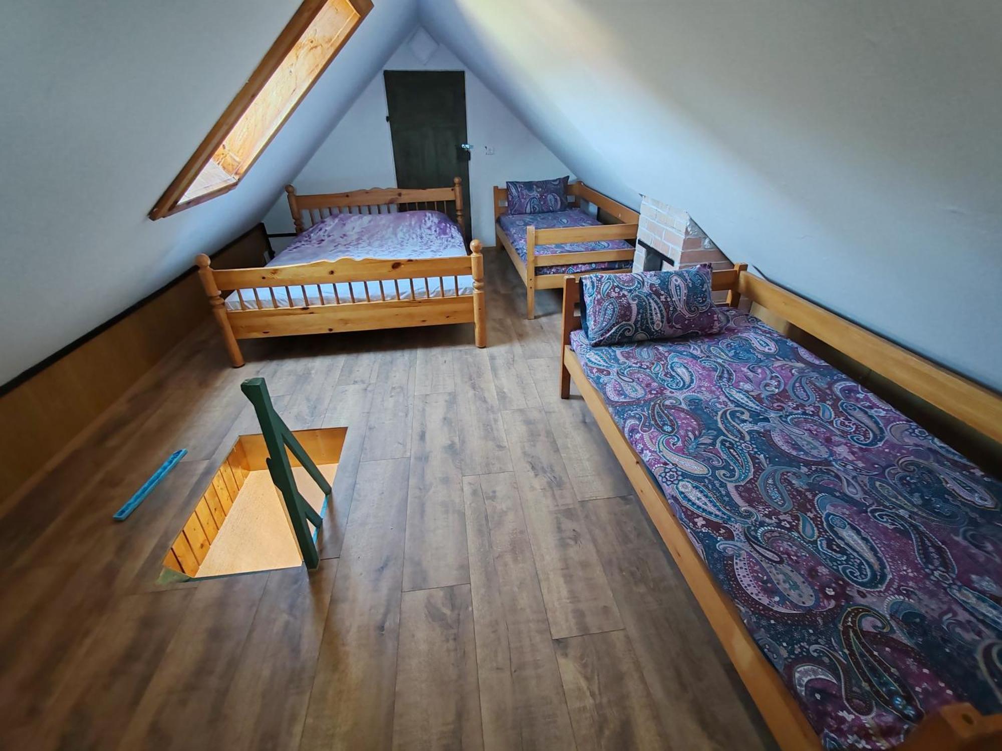 Apartment Ursa Major Preddvor Buitenkant foto